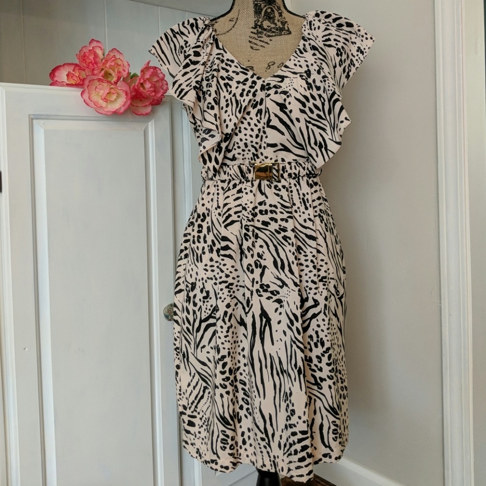 👗 H&M Dress | with Pockets | Size 8 🦓